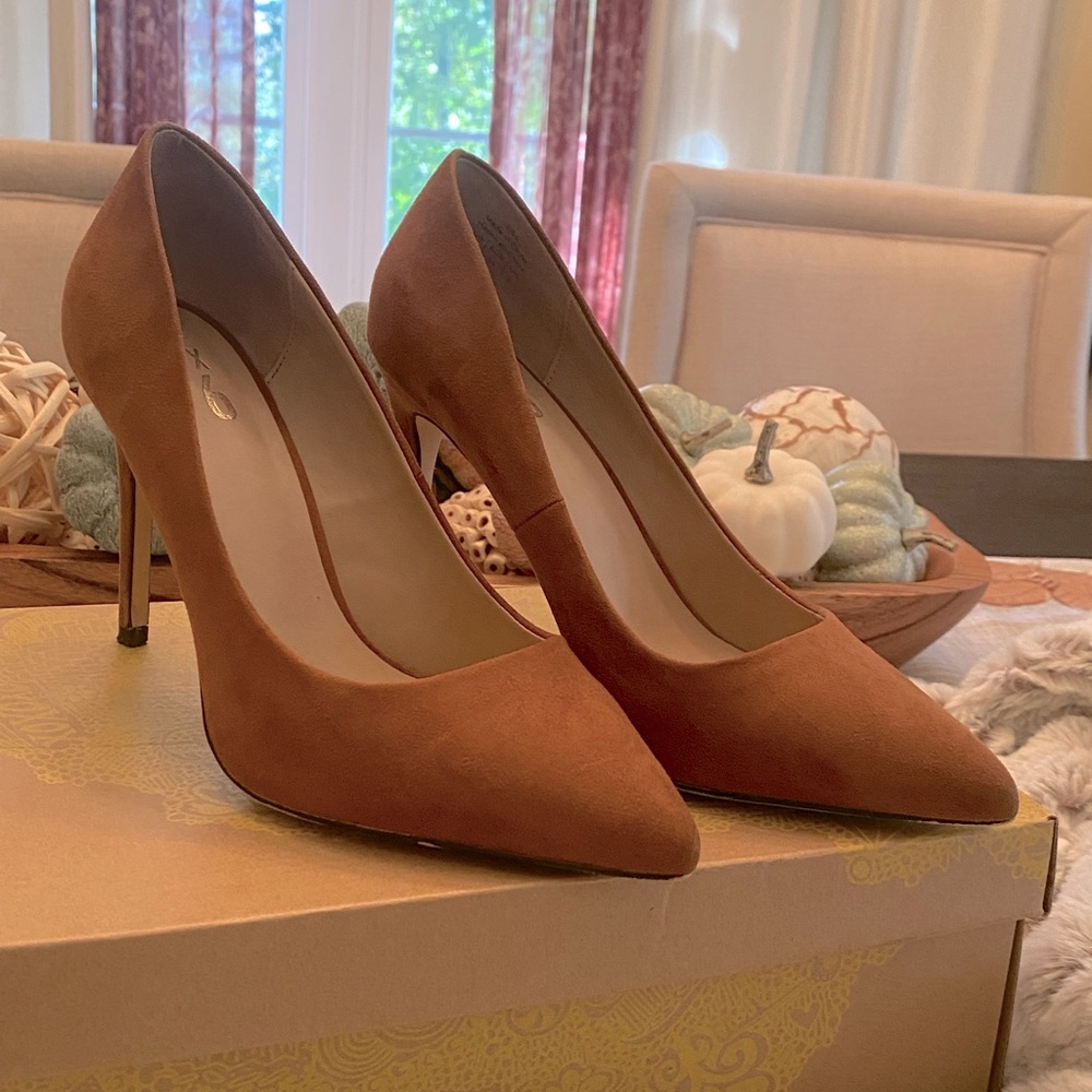 Mix No. 6 stiletto heels. Perfect for fall!